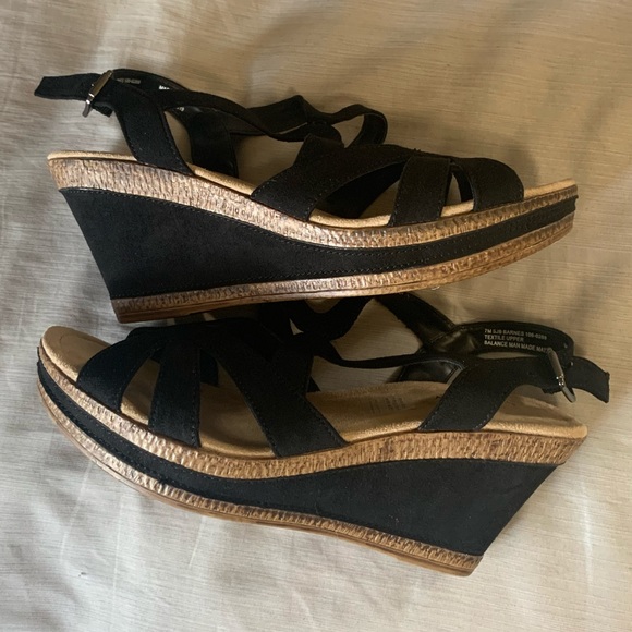 Wedges - Picture 3 of 5